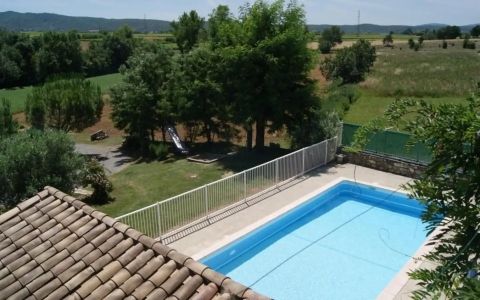 La piscine du gite l'Olivette, gite en pierre en sud ardeche